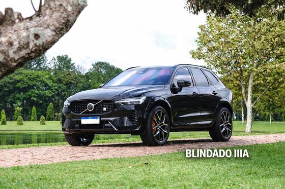 VOLVO XC60 2.0 T8 RECHARGE POLESTAR ENGINEERED AWD GEARTRONIC